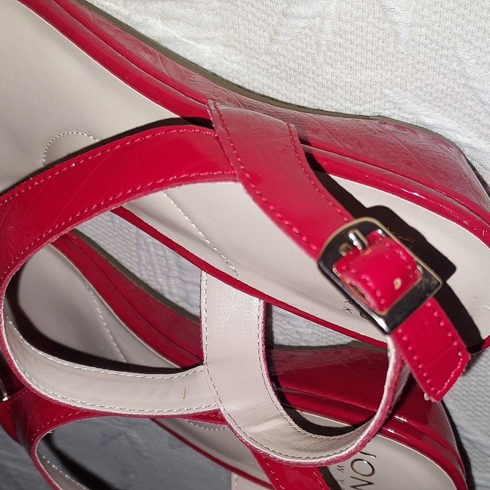 Jones New York Carmyy Sandals - Picture 5 of 11